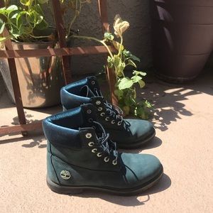 Limited Edition Suede emerald green Timberlands
